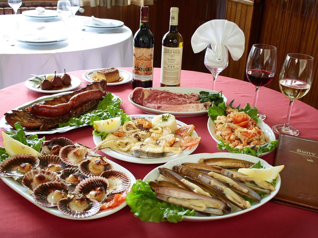 Pension Restaurante Sony Мелиде Екстериор снимка